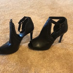 Michael Kors Women’s black high heel shoes